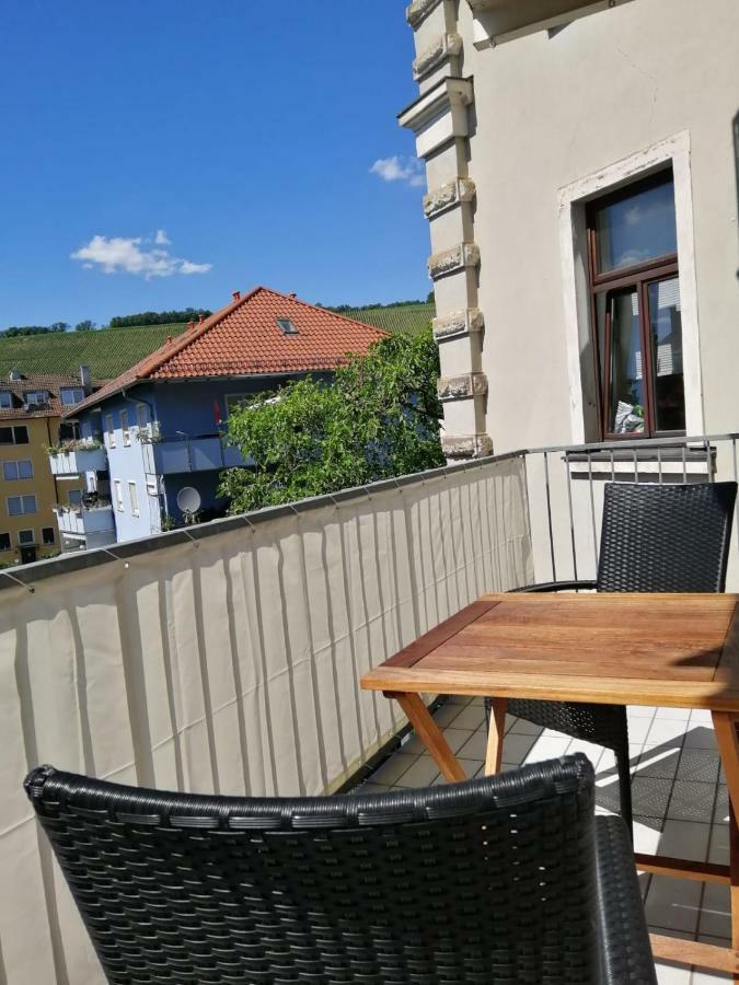 Charming City Apartment With Parking Spot فورتسبورغ المظهر الخارجي الصورة