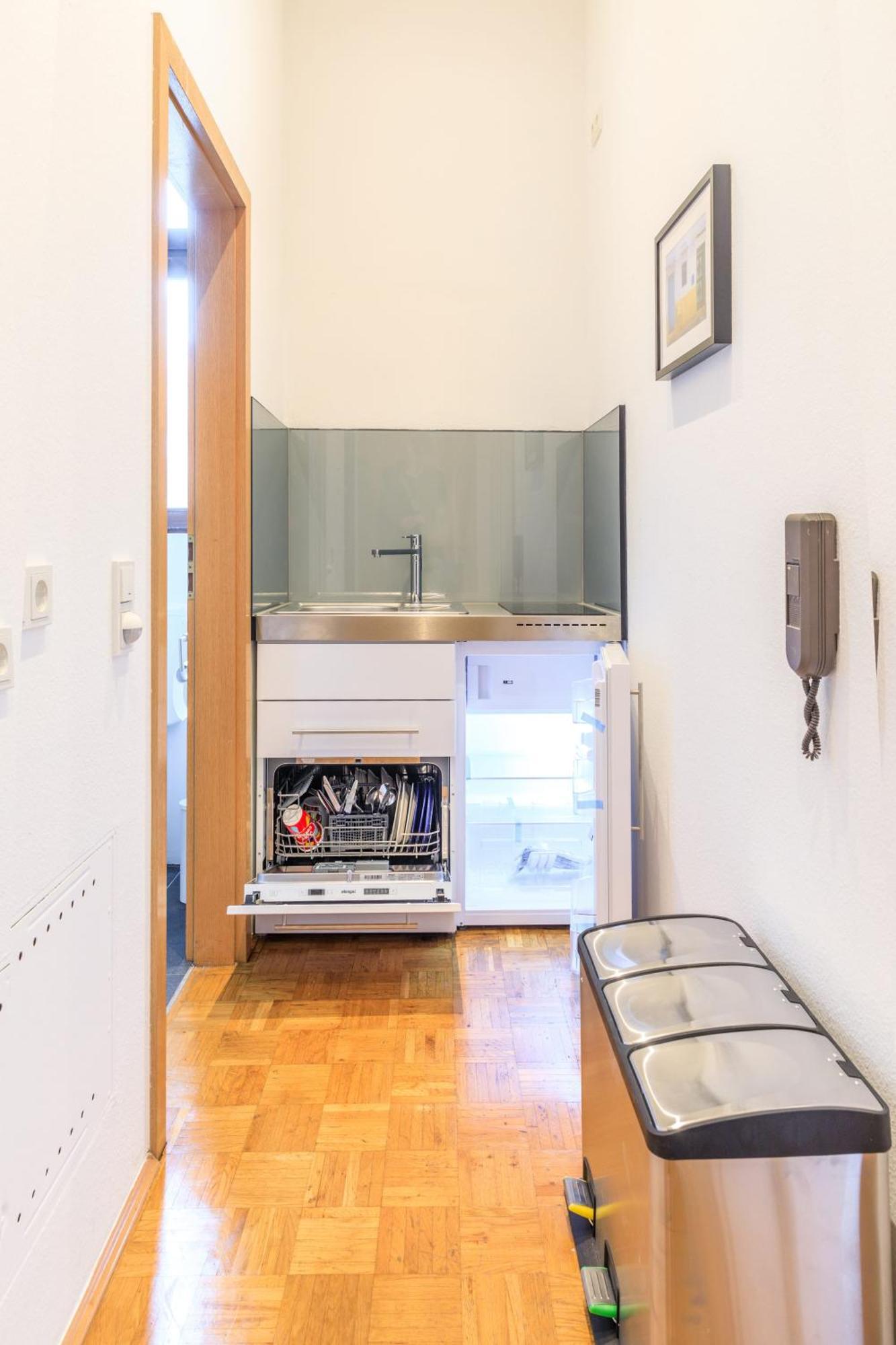 Charming City Apartment With Parking Spot فورتسبورغ المظهر الخارجي الصورة